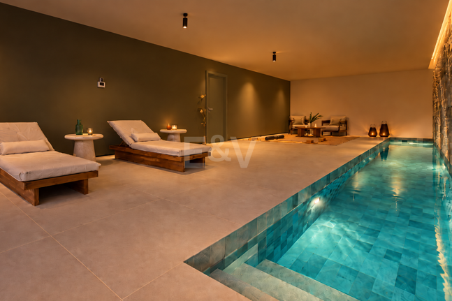 Moderna Villa de Lujo con Wellness Privado en Monte Mayor