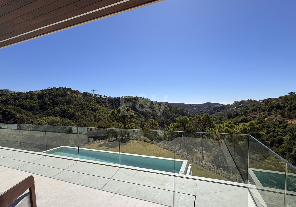 Moderna Villa de Lujo con Wellness Privado en Monte Mayor