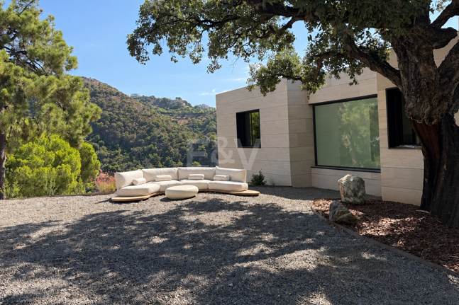 Moderna Villa de Lujo con Wellness Privado en Monte Mayor