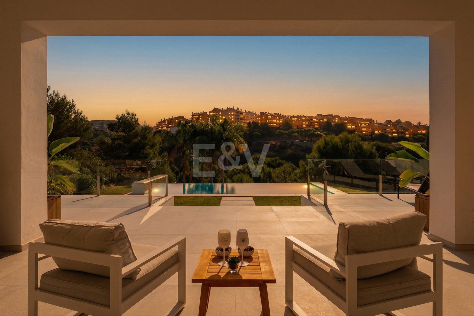 Villa Andrea - Chef-d'œuvre contemporain en première ligne de golf à Santa Maria Golf, Elviria