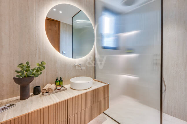 Exclusiva villa en construcción en Nagüeles