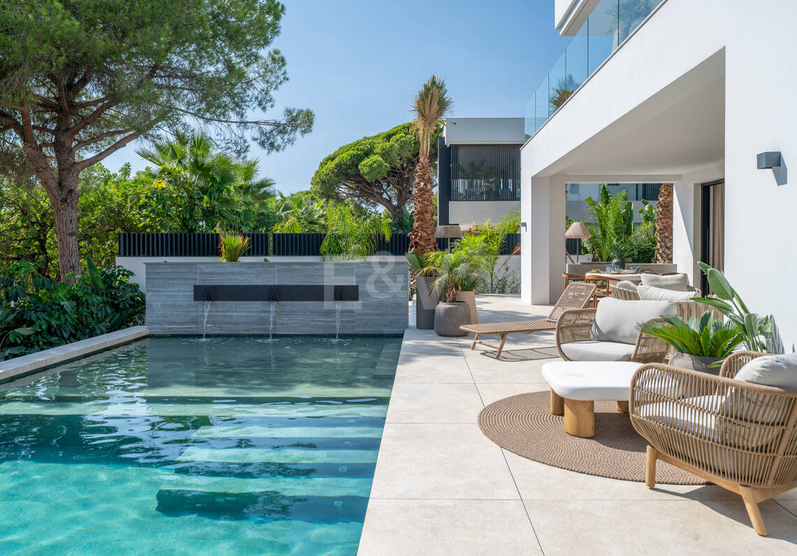 Exclusiva villa en construcción en Nagüeles