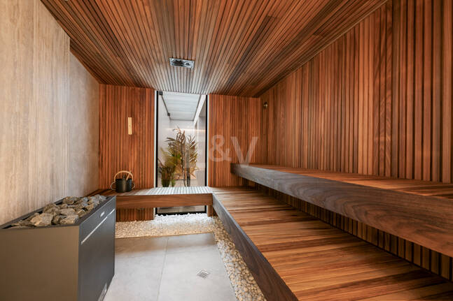 Exclusiva villa en construcción en Nagüeles