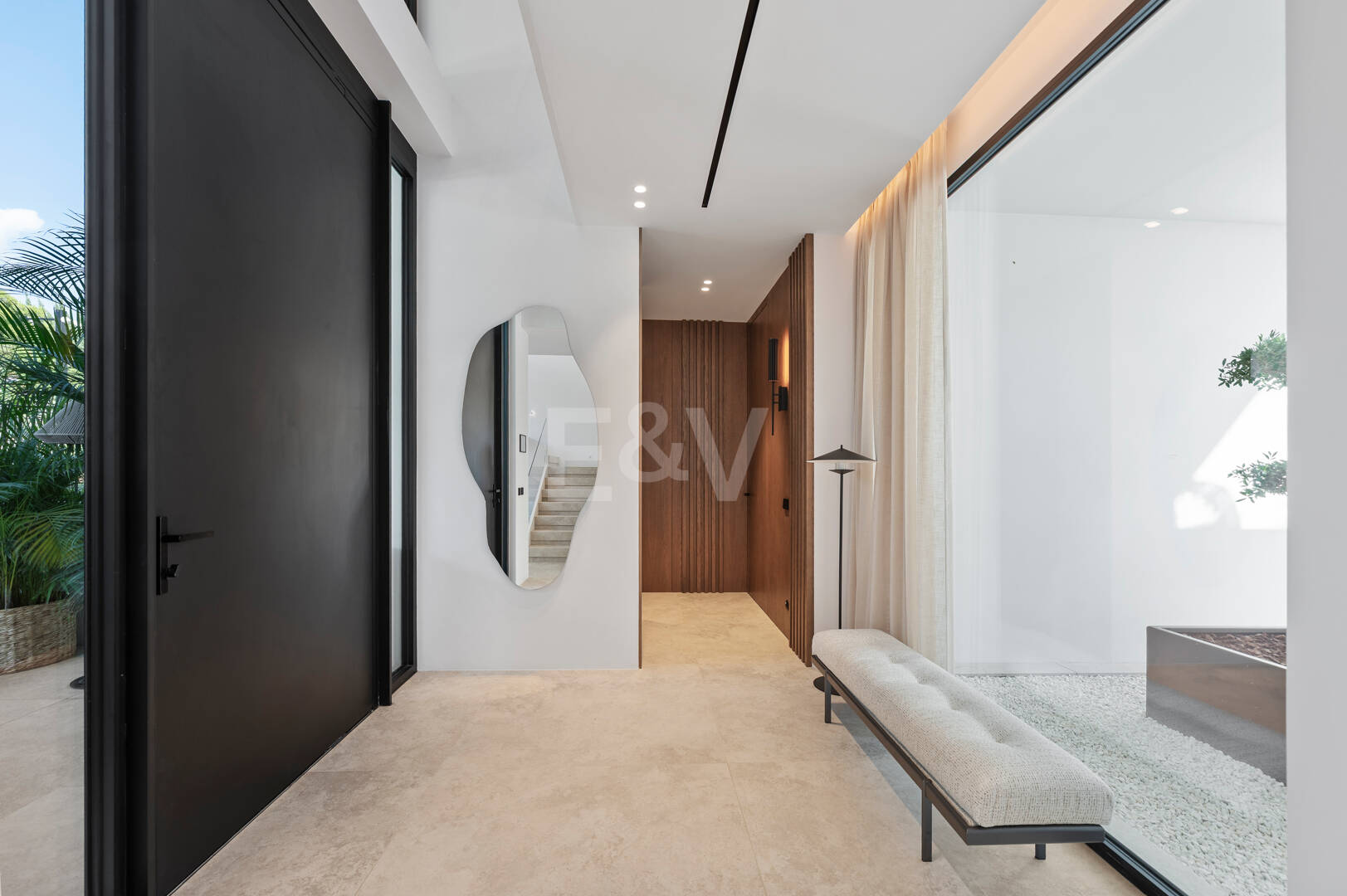 Exclusiva villa en construcción en Nagüeles