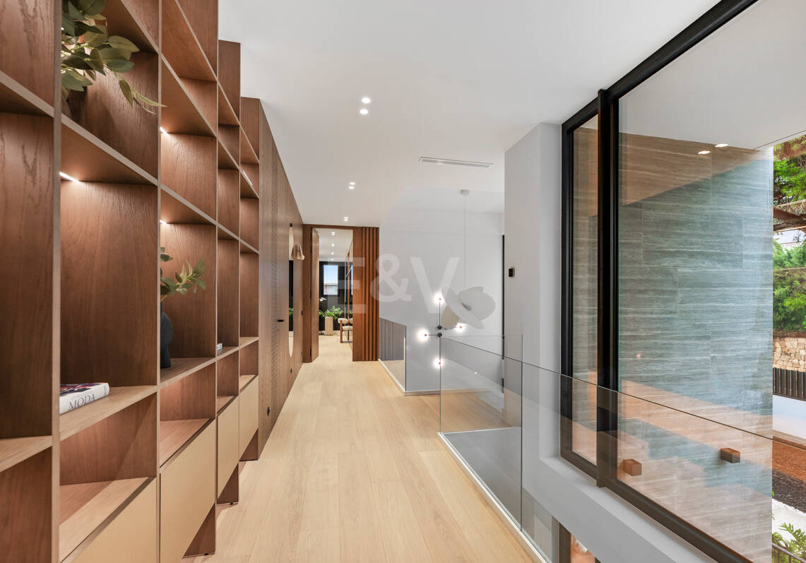 Exclusiva villa en construcción en Nagüeles