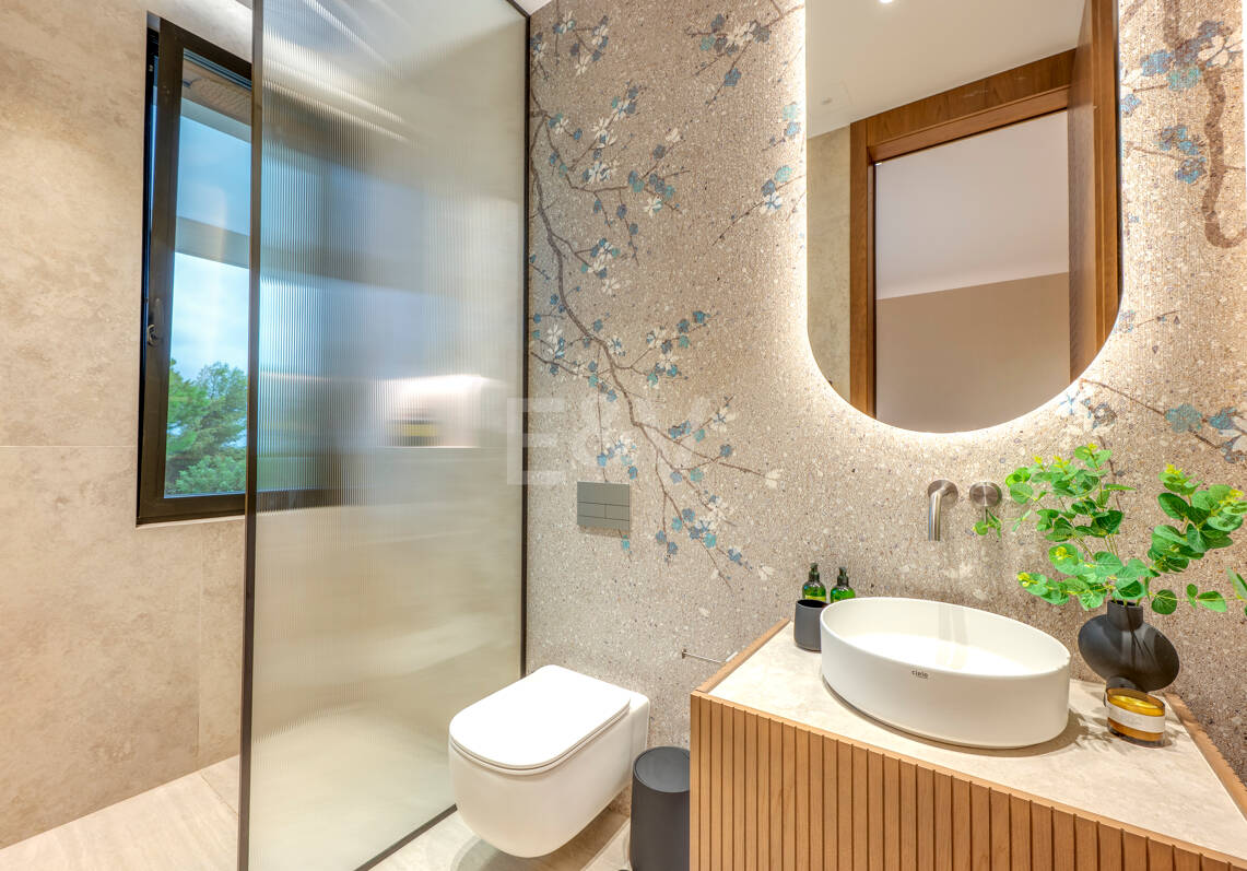 Exclusiva villa en construcción en Nagüeles