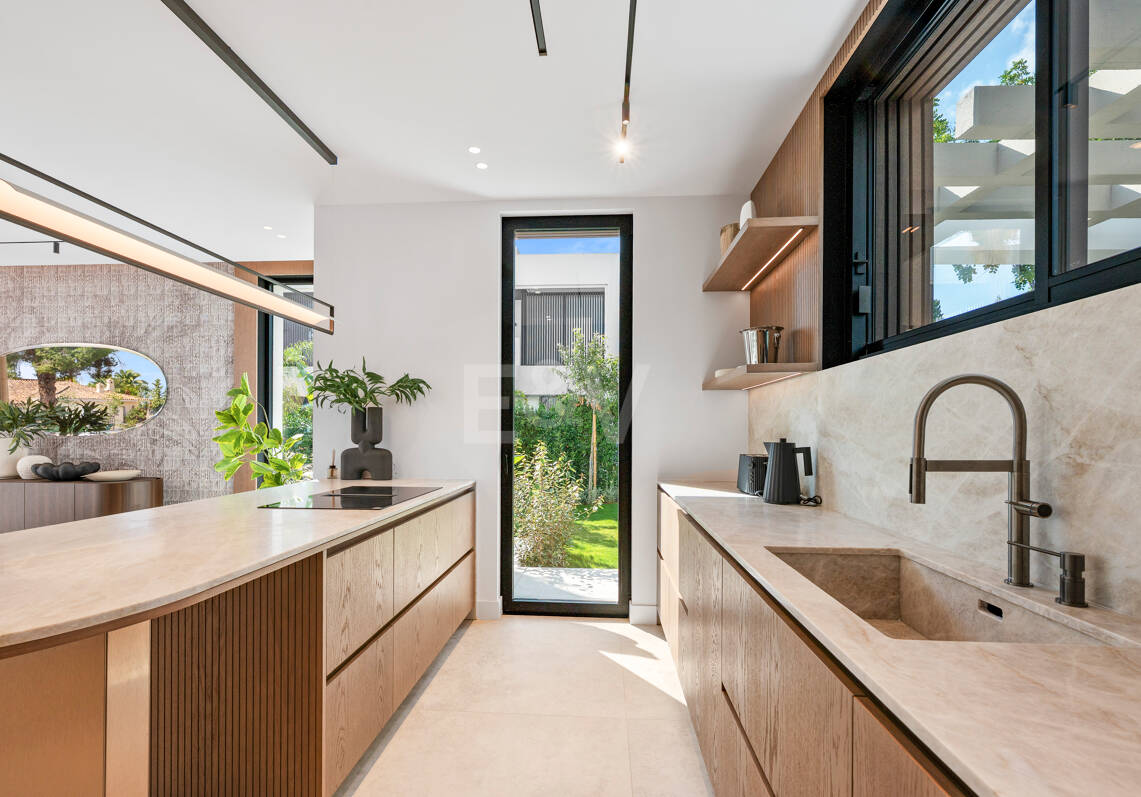 Exclusiva villa en construcción en Nagüeles