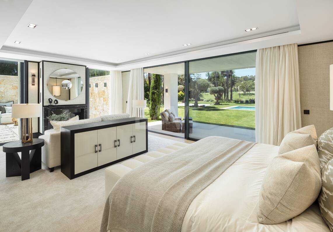 Villa de lujo en primera línea de golf con spa privado y zonas de entretenimiento