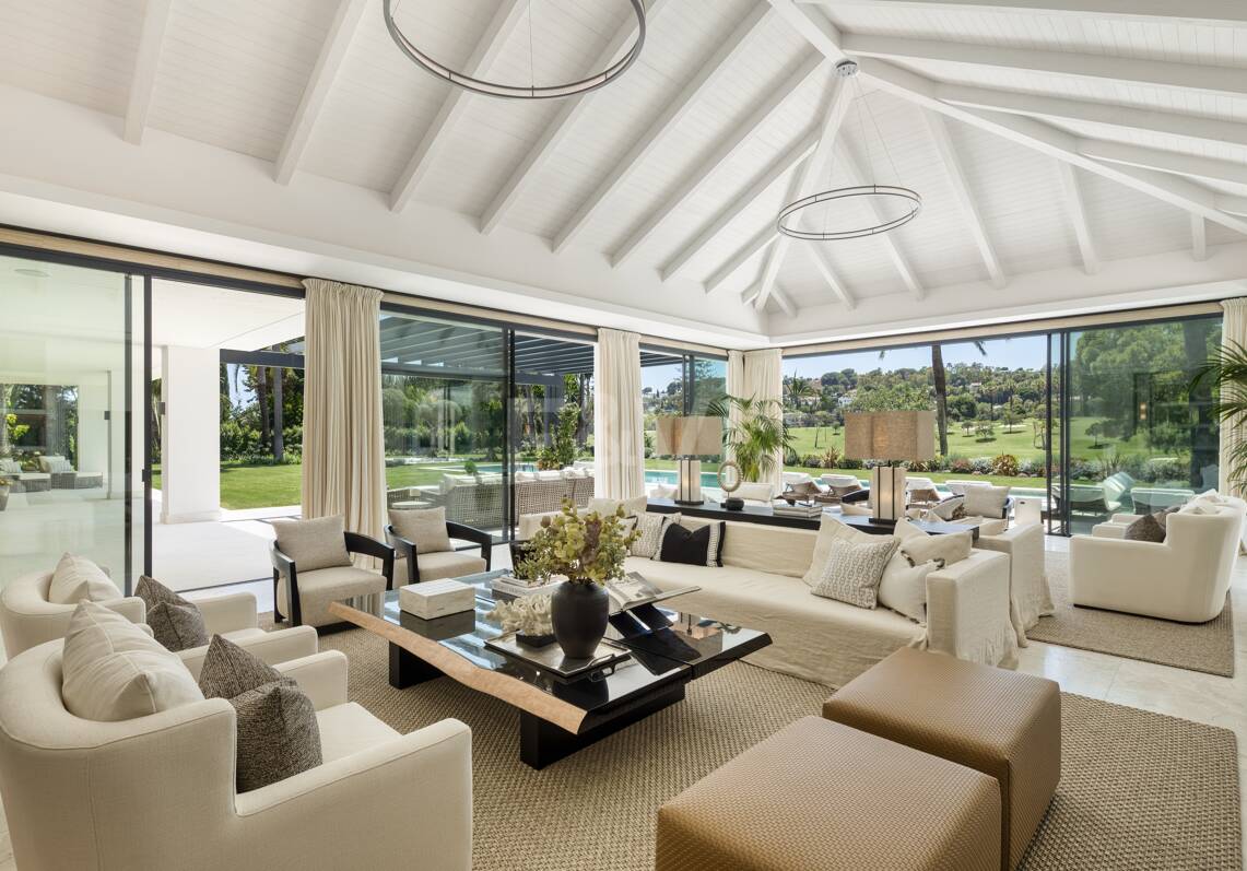 Villa de lujo en primera línea de golf con spa privado y zonas de entretenimiento