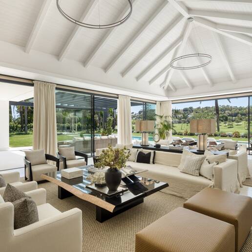 Villa de lujo en primera línea de golf con spa privado y zonas de entretenimiento