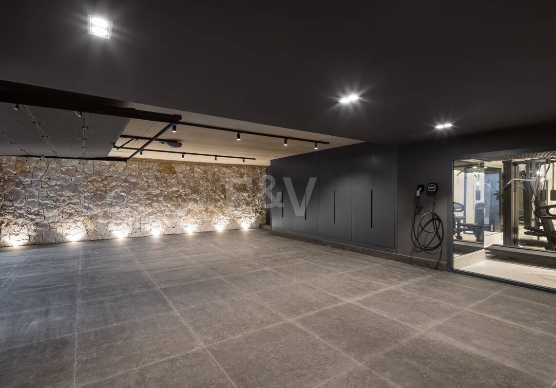Villa de lujo en primera línea de golf con spa privado y zonas de entretenimiento
