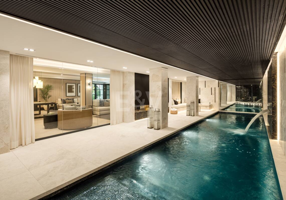 Villa de lujo en primera línea de golf con spa privado y zonas de entretenimiento