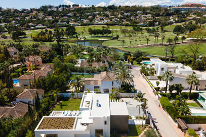 Villa de lujo con spa y piscina privados en Las Brisas, Nueva Andalucía