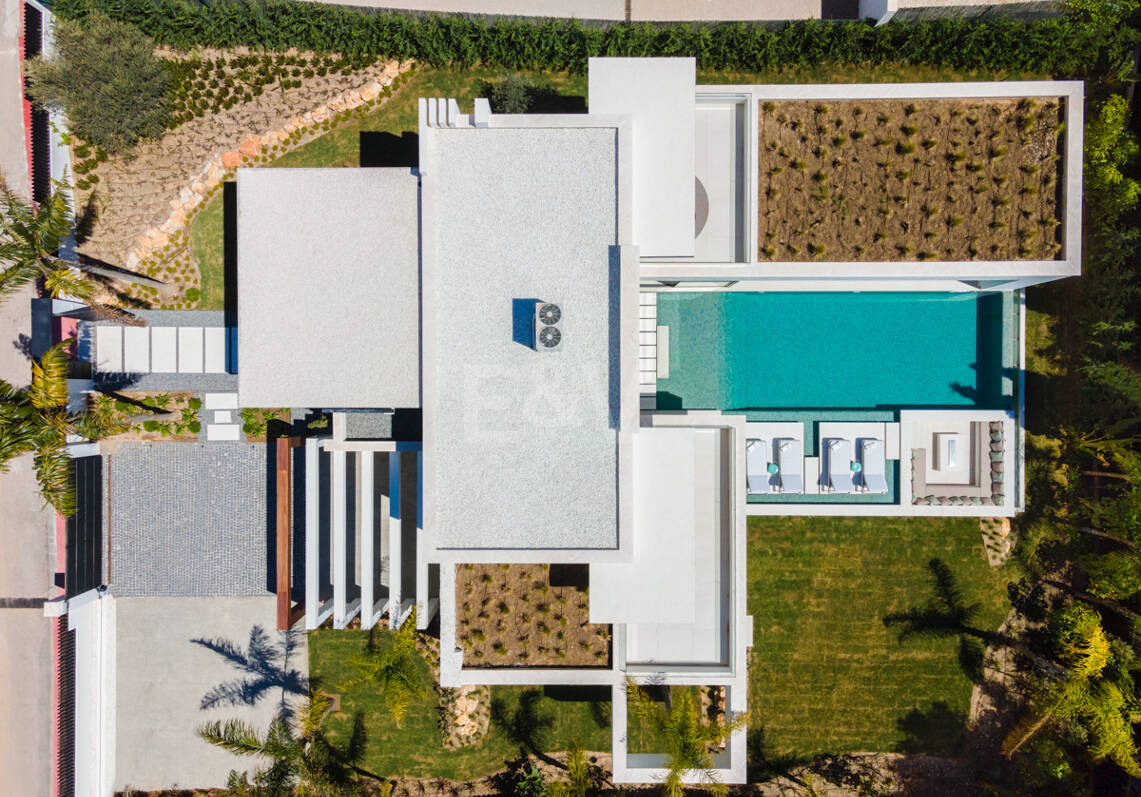 Villa de lujo con spa y piscina privados en Las Brisas, Nueva Andalucía