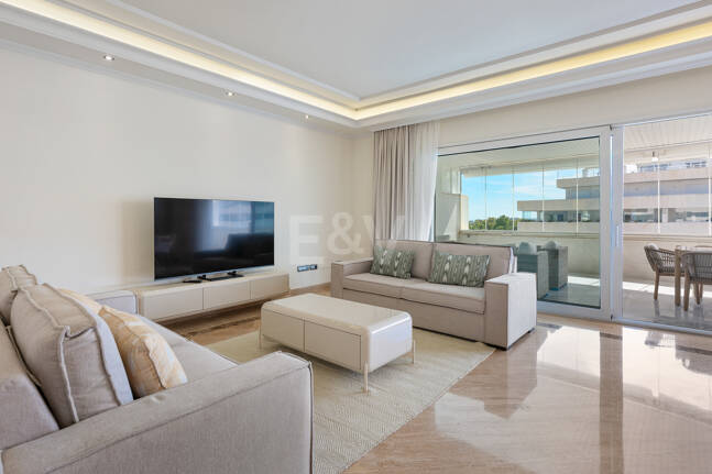 Appartement à louer en Marbella Golden Mile, Marbella (Toutes les zones)