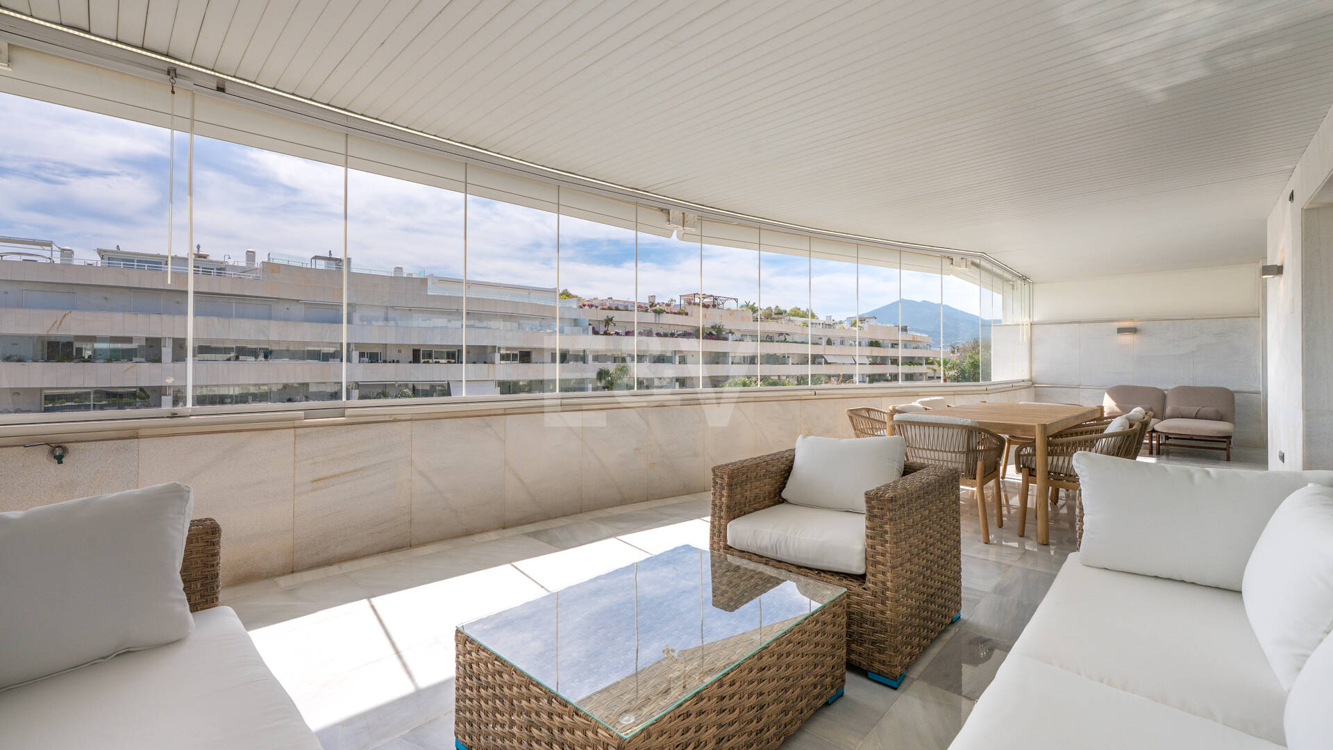 Appartement à louer en Marbella Golden Mile, Marbella (Toutes les zones)