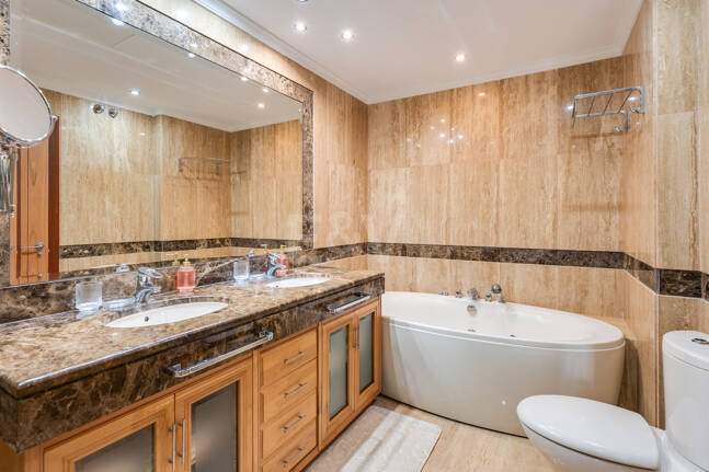Appartement à louer en Marbella Golden Mile, Marbella (Toutes les zones)