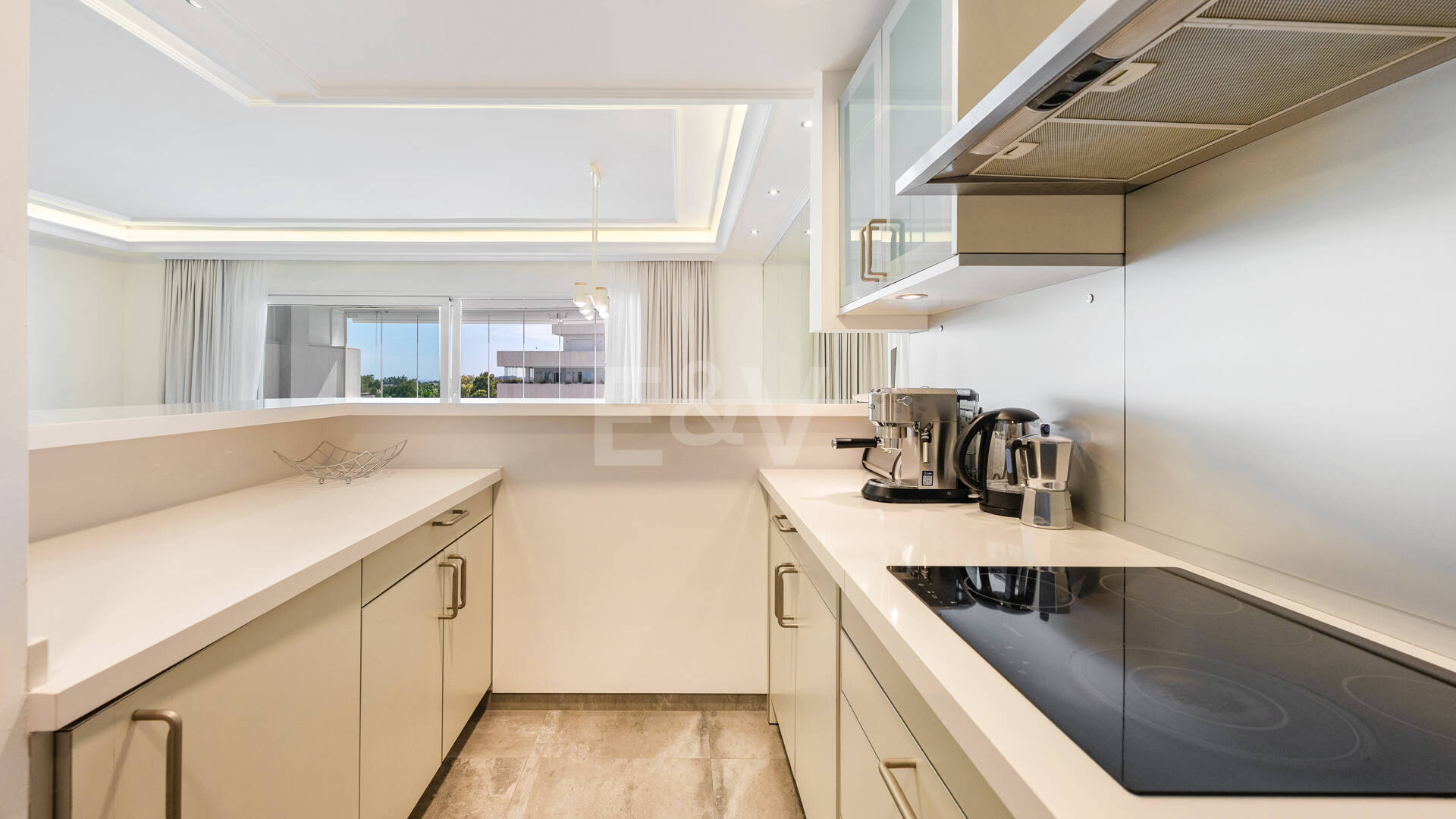 Appartement à louer en Marbella Golden Mile, Marbella (Toutes les zones)