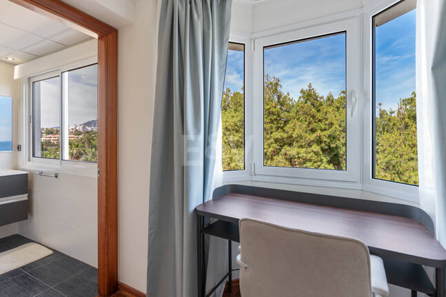 Appartement à louer en Marbella Golden Mile, Marbella (Toutes les zones)