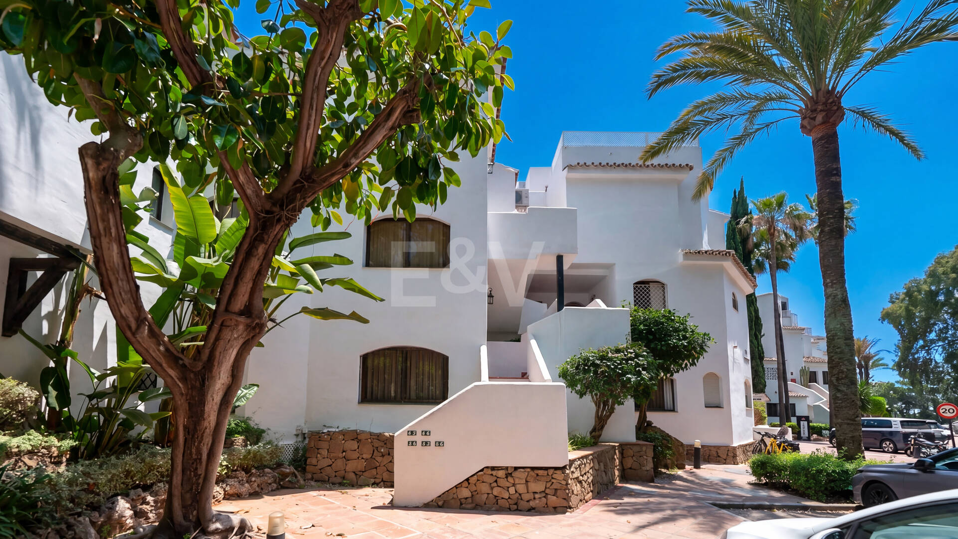 Penthouse mit 3 Schlafzimmern, Meerblick und direktem Zugang zum Strand