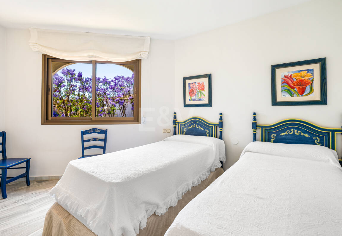 Penthouse mit 3 Schlafzimmern, Meerblick und direktem Zugang zum Strand