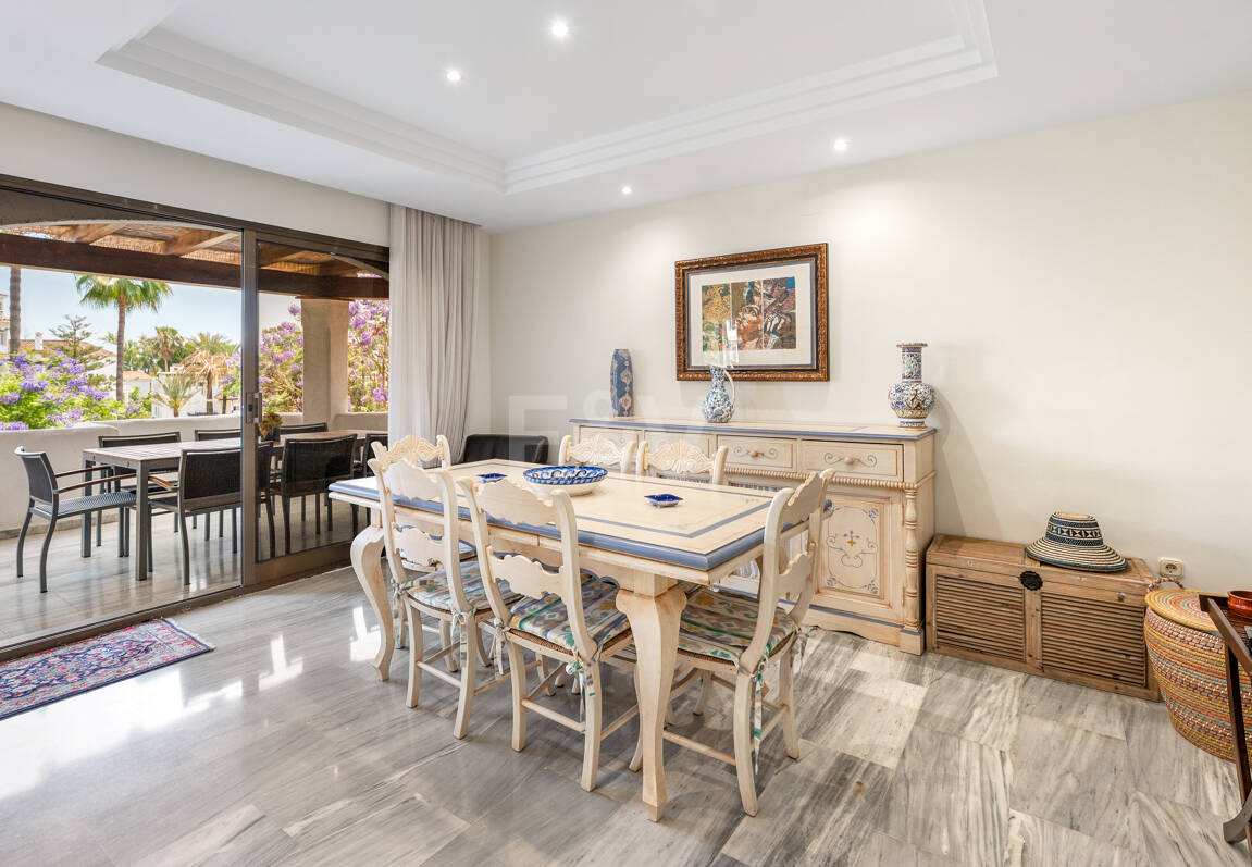 Penthouse mit 3 Schlafzimmern, Meerblick und direktem Zugang zum Strand