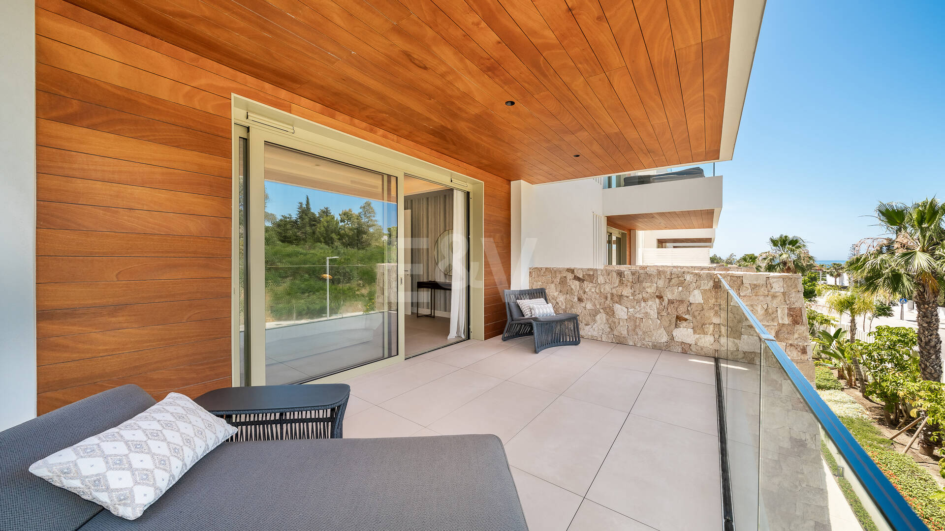 Luxury Living in Benalús – Marbella’s Most Exclusive Beachside Address