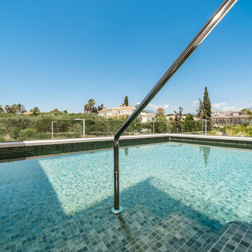 Luxury Living in Benalús – Marbella’s Most Exclusive Beachside Address
