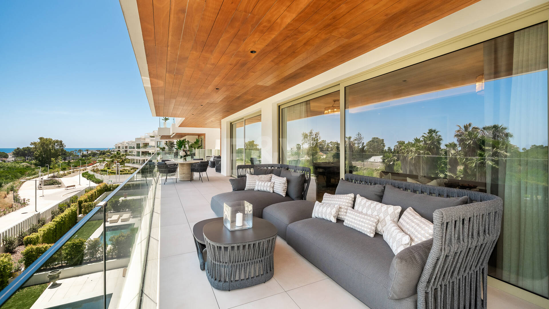 Luxury Living in Benalús – Marbella’s Most Exclusive Beachside Address