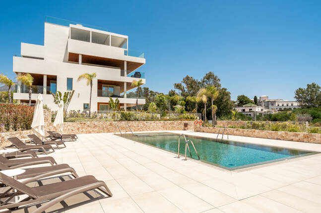 Luxury Living in Benalús – Marbella’s Most Exclusive Beachside Address