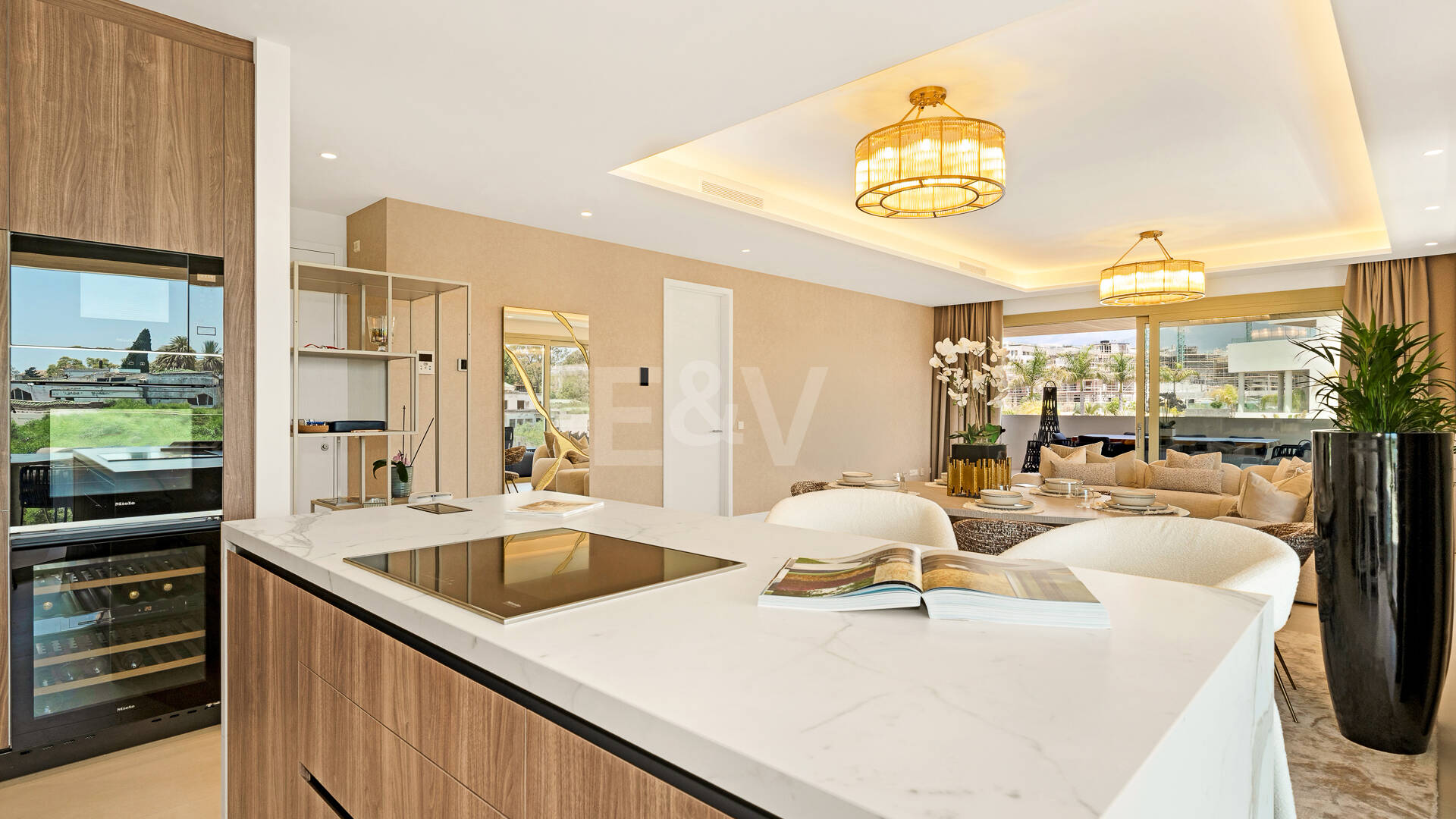 Luxury Living in Benalús – Marbella’s Most Exclusive Beachside Address