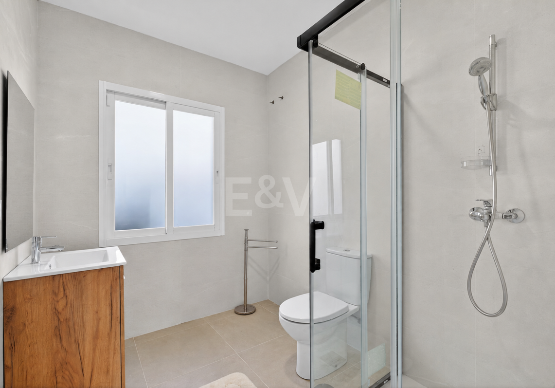 Beautifully Modernized Family Home within Walking Distance of the Area's Best Beaches