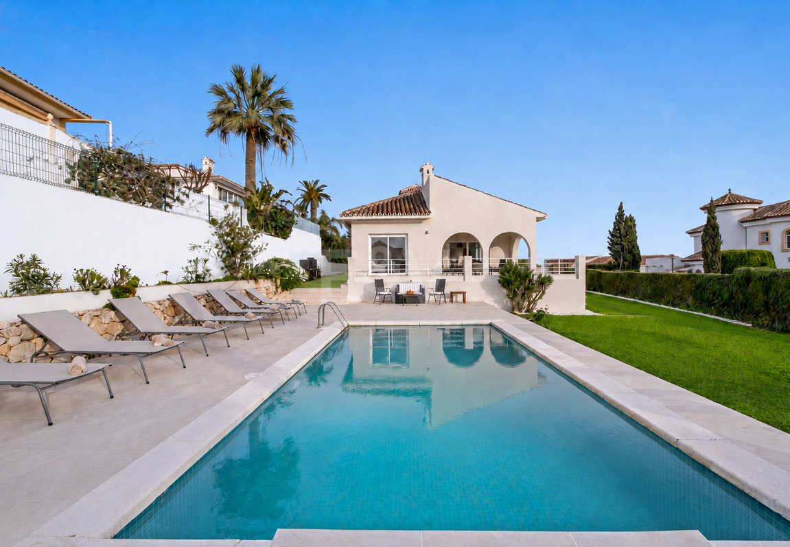 Beautifully Modernized Family Home within Walking Distance of the Area's Best Beaches