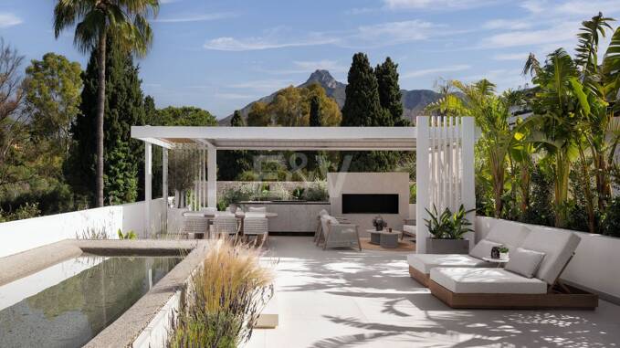 Magnifiquement modernisé duplex Penthouse avec terrasse sur le toit de Marbella Golden Mile