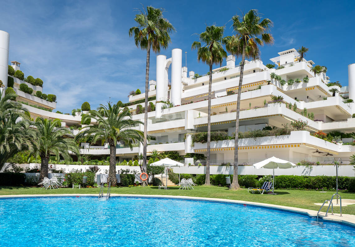 Geräumige Wohnung verfügbar | Langzeitmiete in Las Lomas del Marbella Club
