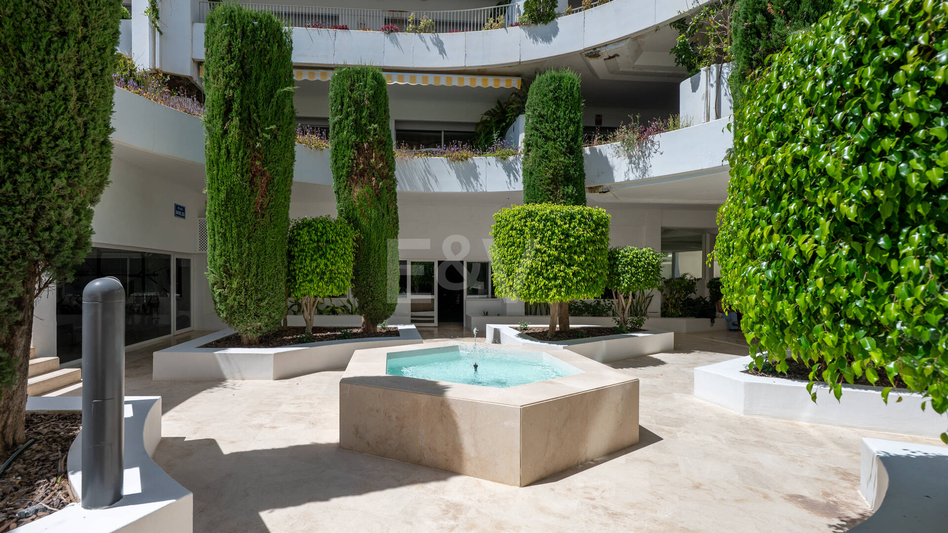 Appartement à louer en Marbella Golden Mile, Marbella (Toutes les zones)