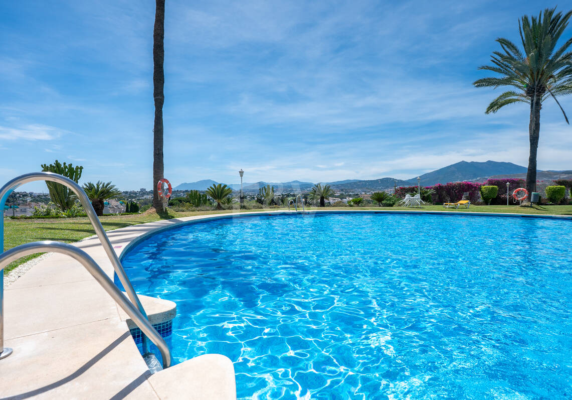 Geräumige Wohnung verfügbar | Langzeitmiete in Las Lomas del Marbella Club