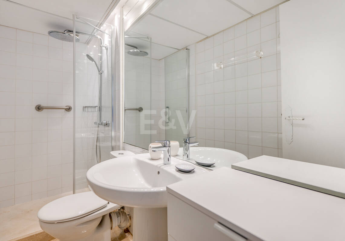 Geräumige Wohnung verfügbar | Langzeitmiete in Las Lomas del Marbella Club
