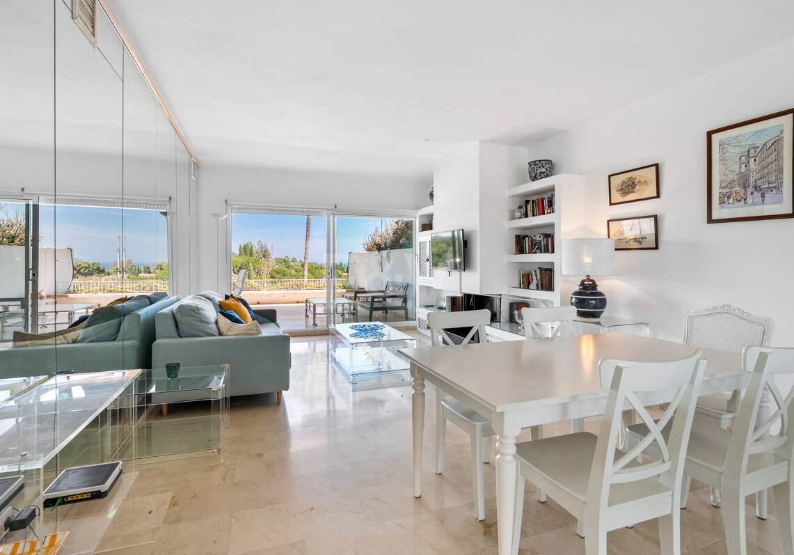 Geräumige Wohnung verfügbar | Langzeitmiete in Las Lomas del Marbella Club