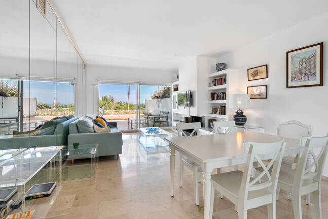 Appartement à louer en Marbella Golden Mile, Marbella (Toutes les zones)