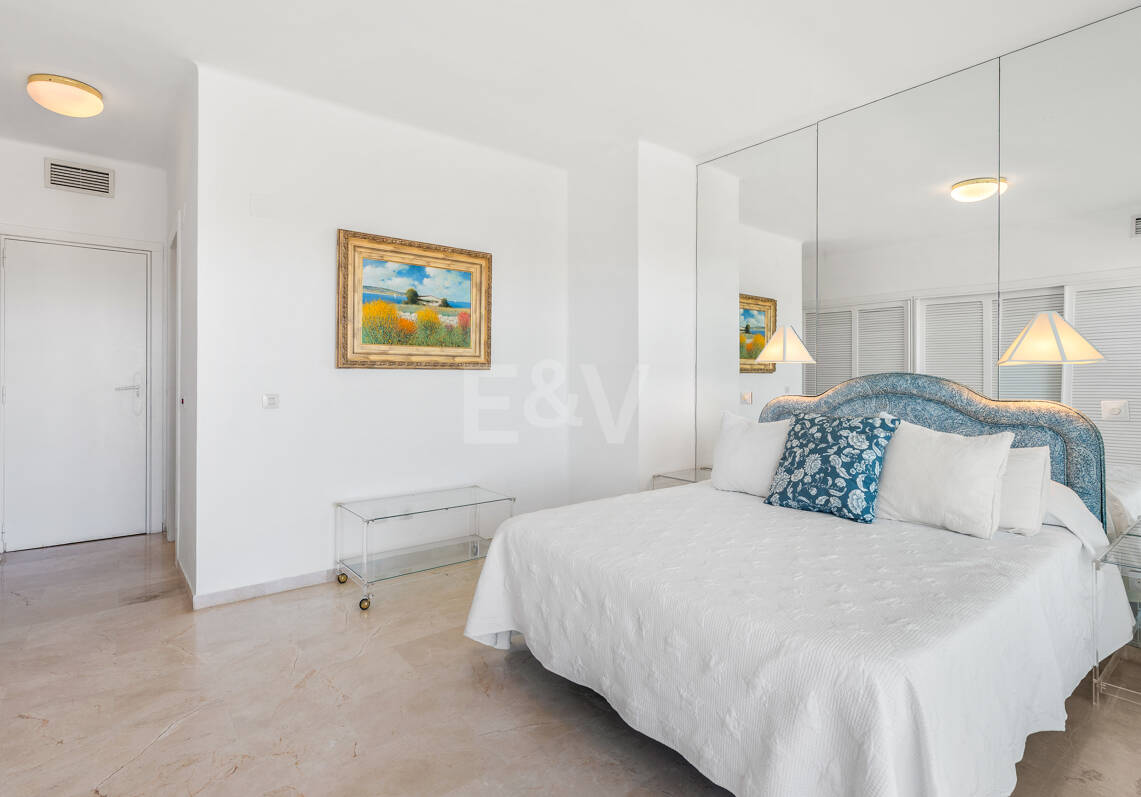 Geräumige Wohnung verfügbar | Langzeitmiete in Las Lomas del Marbella Club