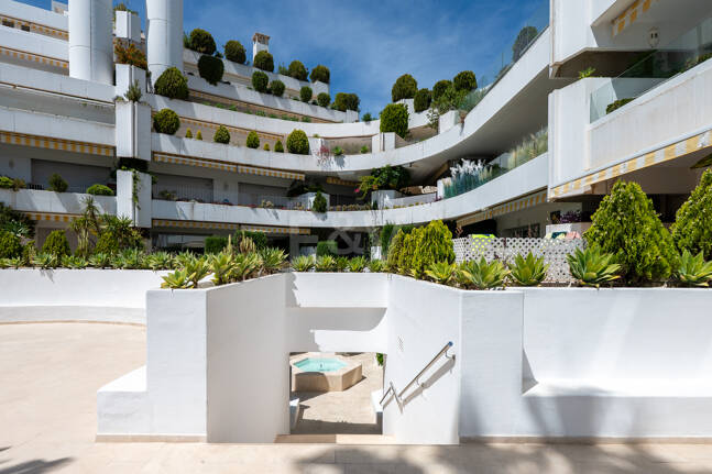 Appartement à louer en Marbella Golden Mile, Marbella (Toutes les zones)