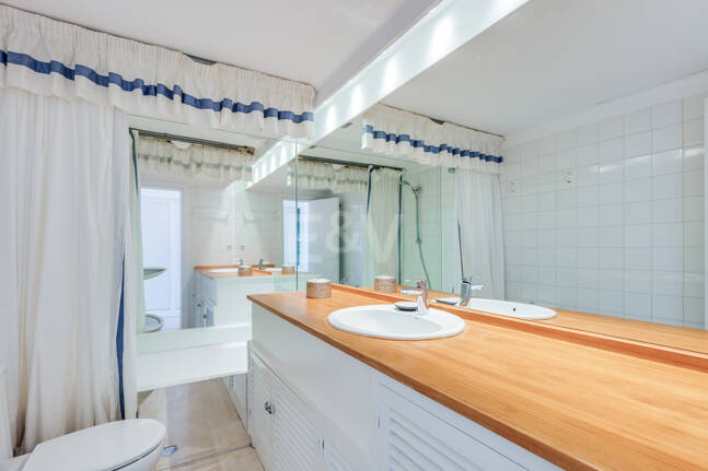 Appartement à louer en Marbella Golden Mile, Marbella (Toutes les zones)