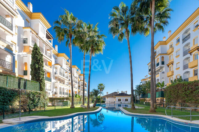 Markplanslägenhet till salu i Marbella Golden Mile