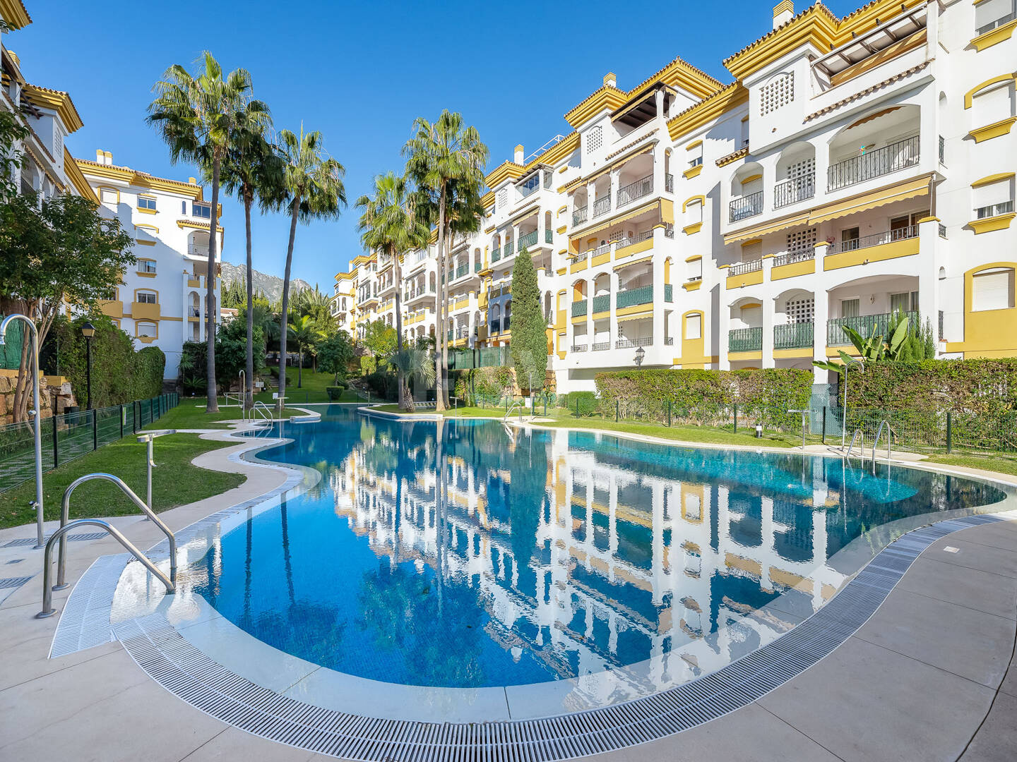 Markplanslägenhet till salu i Marbella Golden Mile