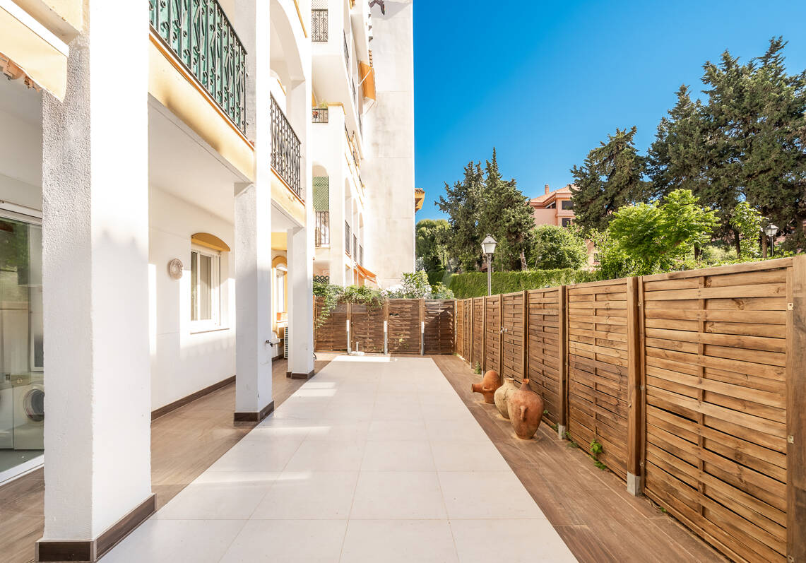 Appartement de jardin bien situé Moments de la plage sur Marbella