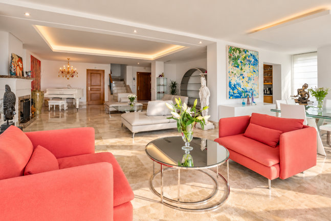 Maison individuelle avec vue panoramique sur la mer et jacuzzi à Santa Clara, Marbella