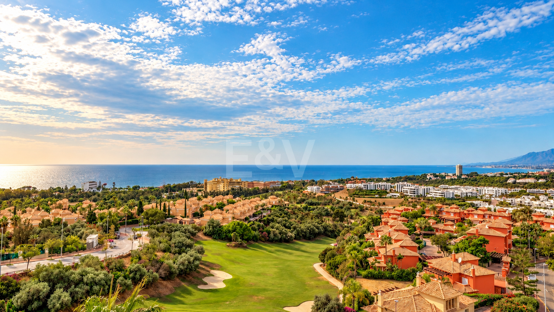 Maison individuelle avec vue panoramique sur la mer et jacuzzi à Santa Clara, Marbella