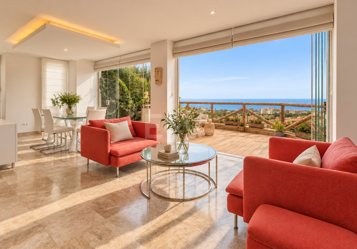 Maison individuelle avec vue panoramique sur la mer et jacuzzi à Santa Clara, Marbella