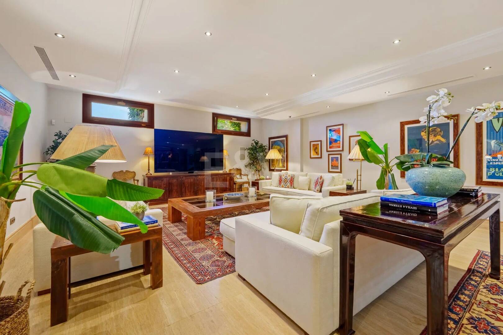 Mediterranean Forest Oasis with Timeless Andalusian Elegance on Marbella’s Golden Mile
